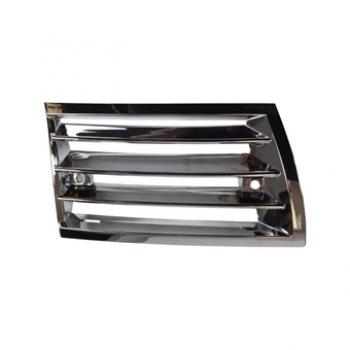 Gitter, vorne rechts, Plastik, Chrom