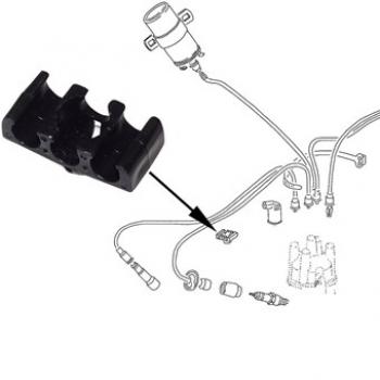 Zündkabelhalter an Gebläsekasten für 3 Kabel